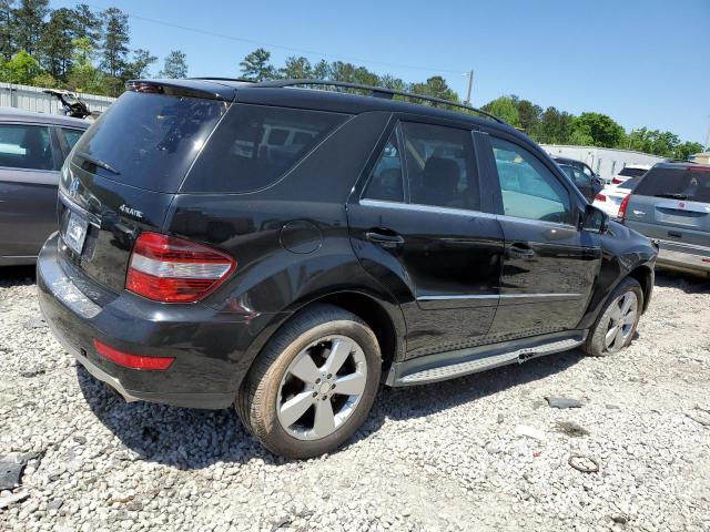 4JGBB8GB7BA655533 - 2011 MERCEDES-BENZ ML 350 4MATIC BLACK photo 3