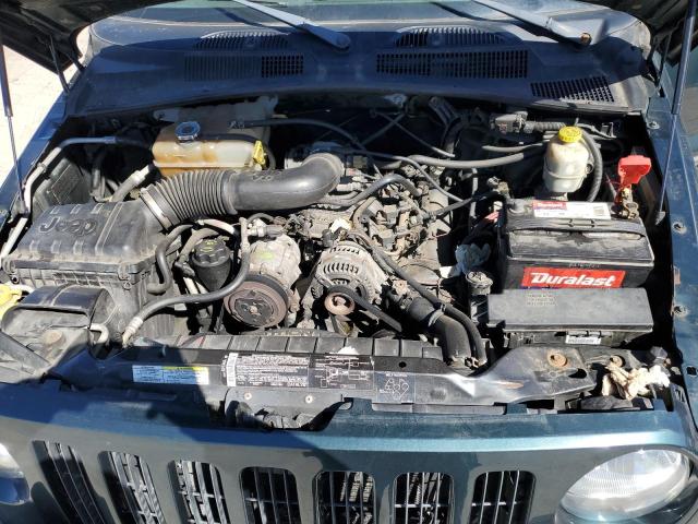 1J4GL38K25W665591 - 2005 JEEP LIBERTY RENEGADE GREEN photo 12