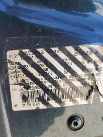 1J4GL38K25W665591 - 2005 JEEP LIBERTY RENEGADE GREEN photo 13