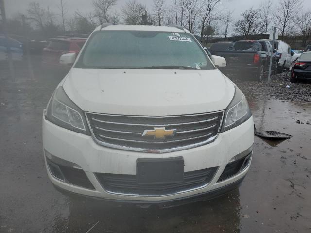 1GNKVJKD3DJ126148 - 2013 CHEVROLET TRAVERSE LT WHITE photo 5