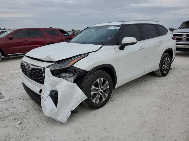 5TDGZRAH3NS123227 - 2022 TOYOTA HIGHLANDER XLE WHITE photo 1