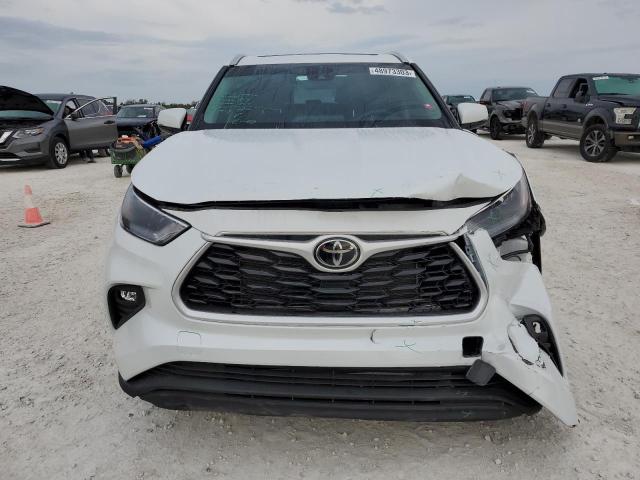 5TDGZRAH3NS123227 - 2022 TOYOTA HIGHLANDER XLE WHITE photo 5