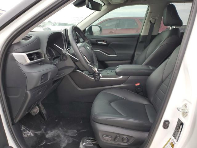 5TDGZRAH3NS123227 - 2022 TOYOTA HIGHLANDER XLE WHITE photo 7