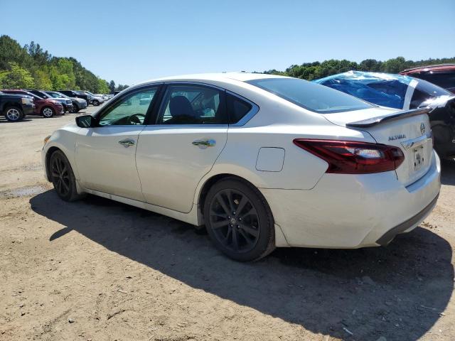 1N4AL3AP8HC214064 - 2017 NISSAN ALTIMA 2.5 WHITE photo 2