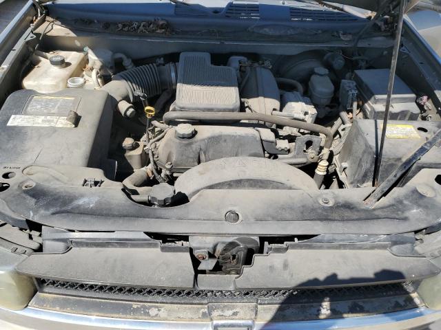 1GNDT13S222373406 - 2002 CHEVROLET TRAILBLAZE GRAY photo 12