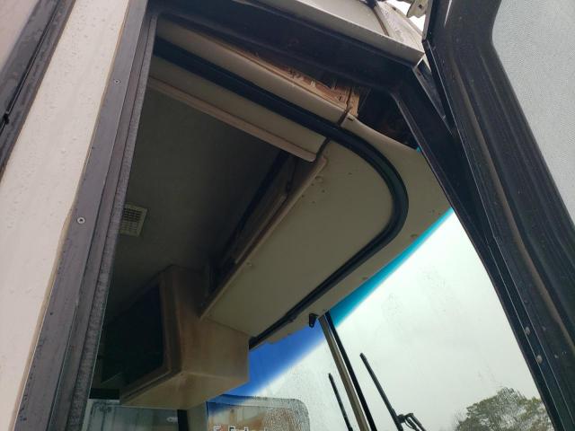 1RF120613W1014761 - 1998 ROADMASTER RAIL MTRHM ლურჯი ფოტო 9