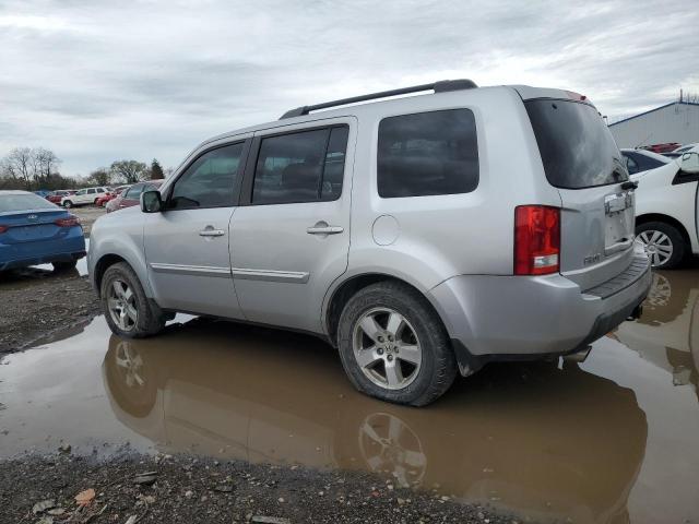 5FNYF4H61AB024456 - 2010 HONDA PILOT EXL SILVER photo 2