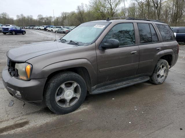 1GNDT13S282164739 - 2008 CHEVROLET TRAILBLAZE LS GRAY photo 1