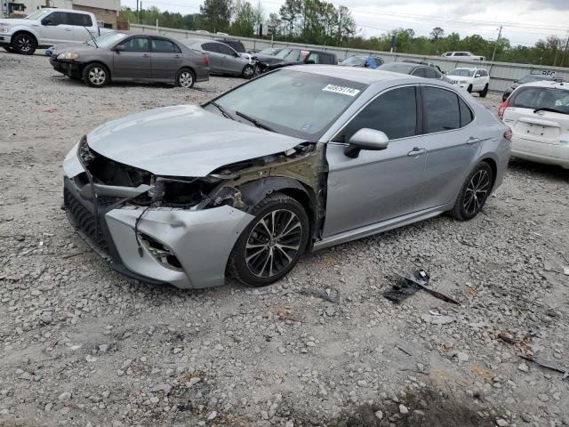 4T1B11HKXJU143478 - 2018 TOYOTA CAMRY L GRAY photo 1