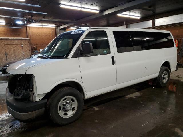 1GAZGPFG3H1260035 - 2017 CHEVROLET EXPRESS G3 LT WHITE photo 1