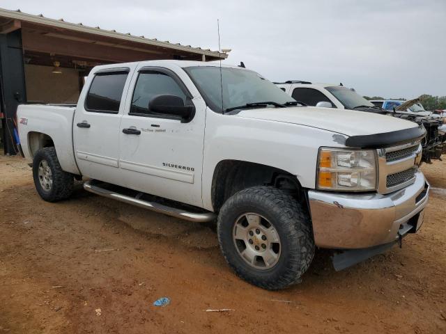 3GCPKSE76DG271835 - 2013 CHEVROLET SILVERADO K1500 LT WHITE photo 4