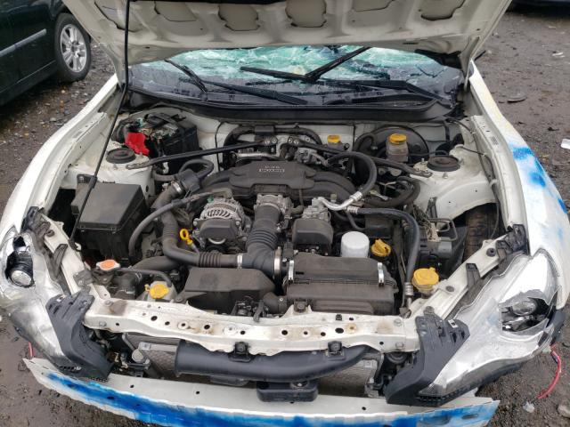 JF1ZNAA19F9710093 - 2015 TOYOTA SCION FR-S 白色 照片 7