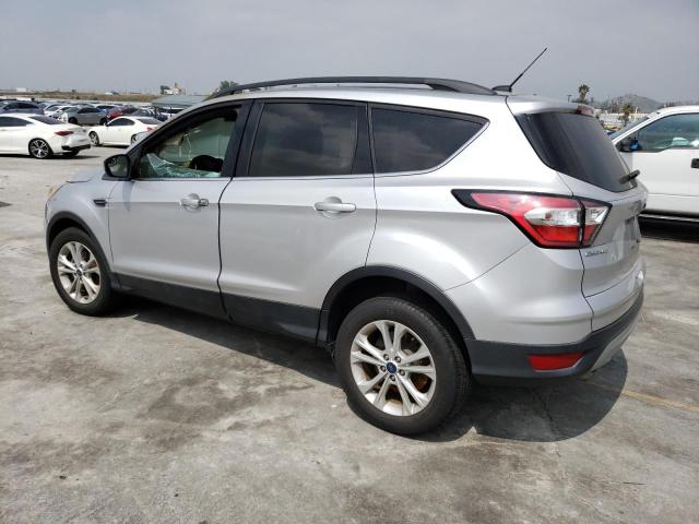 1FMCU0GD6JUB45754 - 2018 FORD ESCAPE SE SILVER photo 2