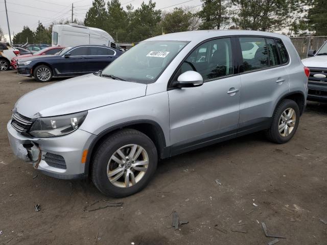 2012 VOLKSWAGEN TIGUAN S, 