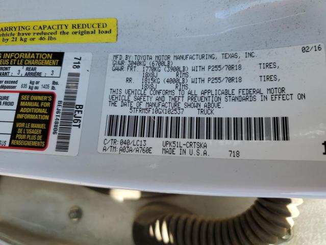 5TFRM5F10GX102537 - 2016 TOYOTA TUNDRA DOUBLE CAB SR/SR5 WHITE photo 12