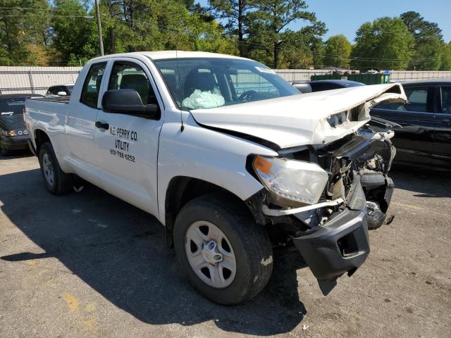 5TFRM5F10GX102537 - 2016 TOYOTA TUNDRA DOUBLE CAB SR/SR5 WHITE photo 4