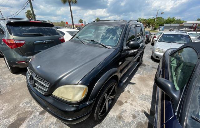 4JGAB72E8YA169748 - 2000 MERCEDES-BENZ ML 430 BLACK photo 2