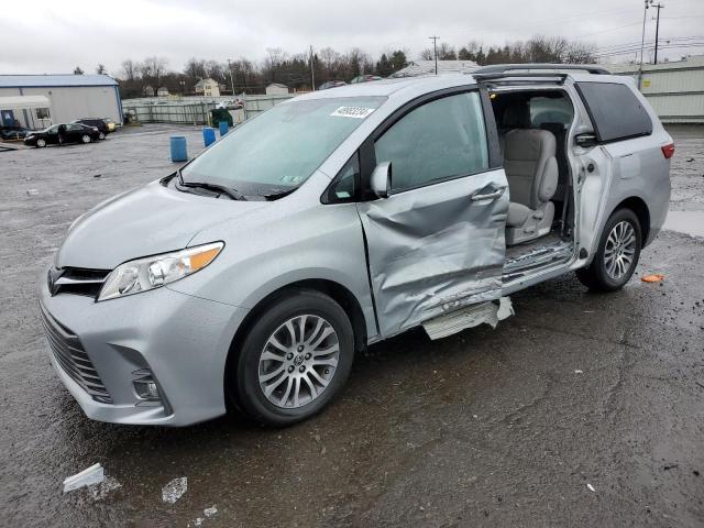 2020 TOYOTA SIENNA XLE, 