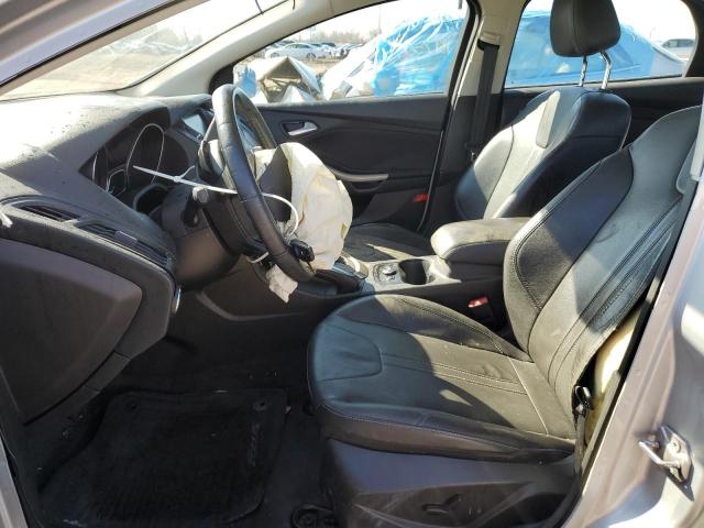 1FAHP3H21CL252631 - 2012 FORD FOCUS SEL SILVER photo 7