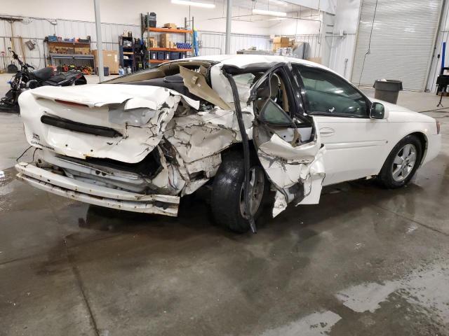 2G2WP552481154423 - 2008 PONTIAC GRAND PRIX WHITE photo 3