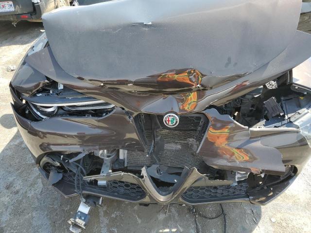 ZASFAKPN1J7B93635 - 2018 ALFA ROMEO STELVIO SPORT ყავისფერი ფოტო 11