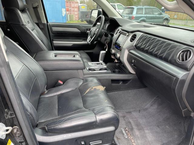 5TFAW5F11EX354804 - 2014 TOYOTA TUNDRA CREWMAX PLATINUM Schwarz Foto 5