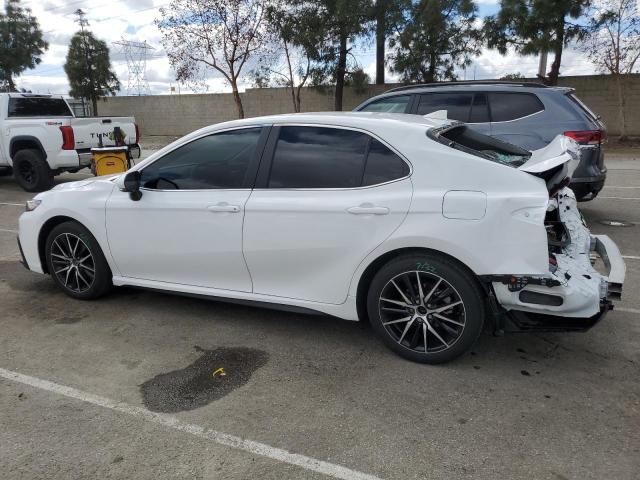 4T1G11AK2RU898393 - 2024 TOYOTA CAMRY SE NIGHT SHADE WHITE photo 2