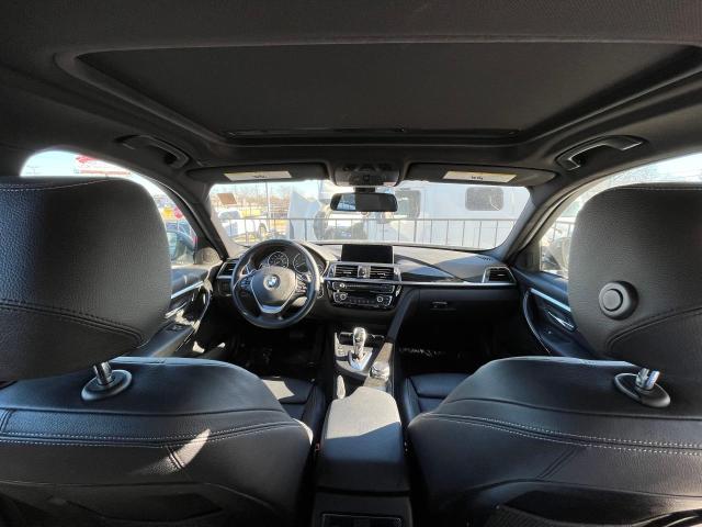 WBA8D9C52JEM33923 - 2018 BMW 330 XI Czarny zdjęcie 9