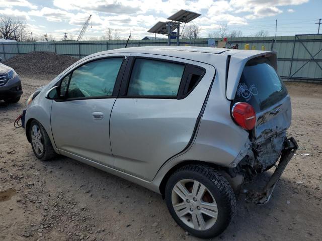 KL8CD6S93EC581962 - 2014 CHEVROLET SPARK 1LT SILVER photo 2