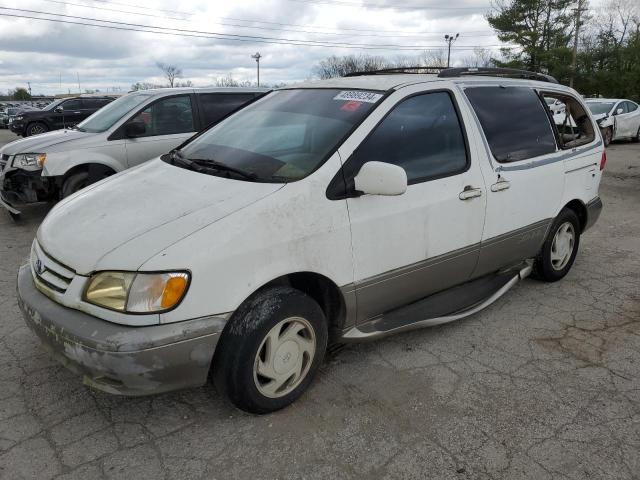 4T3ZF13C53U544057 - 2003 TOYOTA SIENNA LE WHITE photo 1