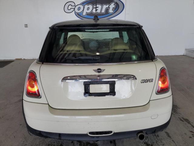 WMWMF3C58ATZ25700 - 2010 MINI COOPER SILVER photo 6