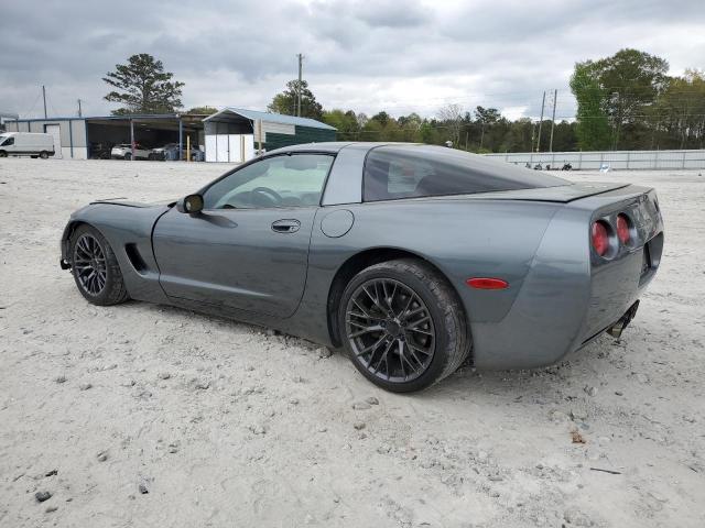 1G1YY22G335118092 - 2003 CHEVROLET CORVETTE GRAY photo 2