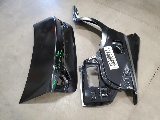 00000006440106D50 - 2017 LEXUS PARTS BLACK photo 7