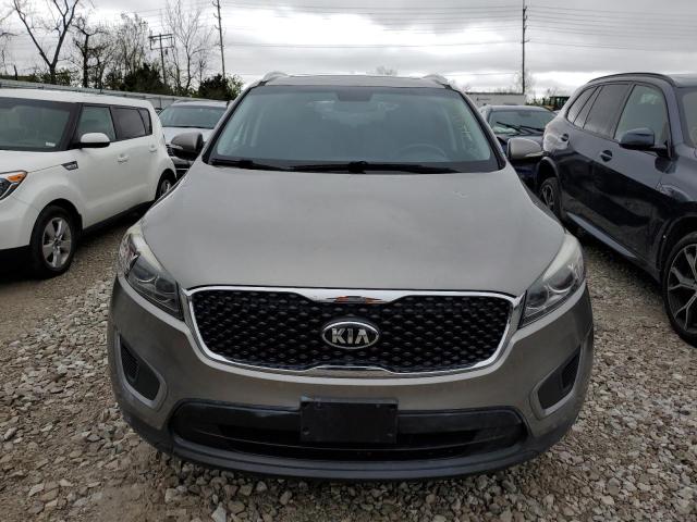 5XYPG4A34GG122987 - 2016 KIA SORENTO LX SILVER photo 5