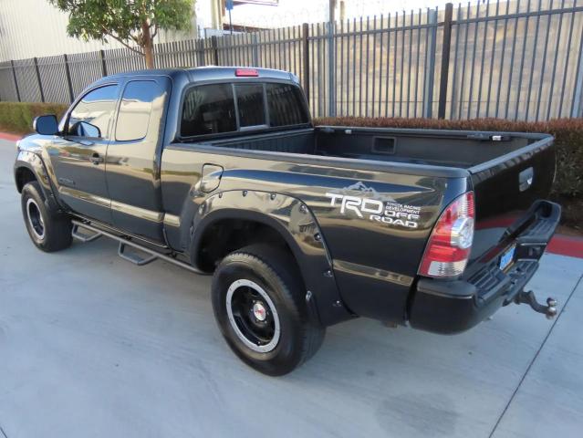 5TETU62N28Z507183 - 2008 TOYOTA TACOMA PRERUNNER ACCESS CAB BLACK photo 4