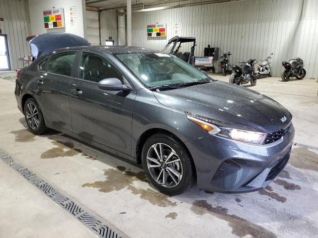 3KPF24AD8PE643114 - 2023 KIA FORTE LX CHARCOAL photo 4