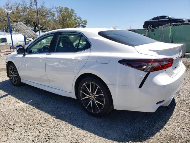 4T1G11AK9PU740114 - 2023 TOYOTA CAMRY SE NIGHT SHADE WHITE photo 2