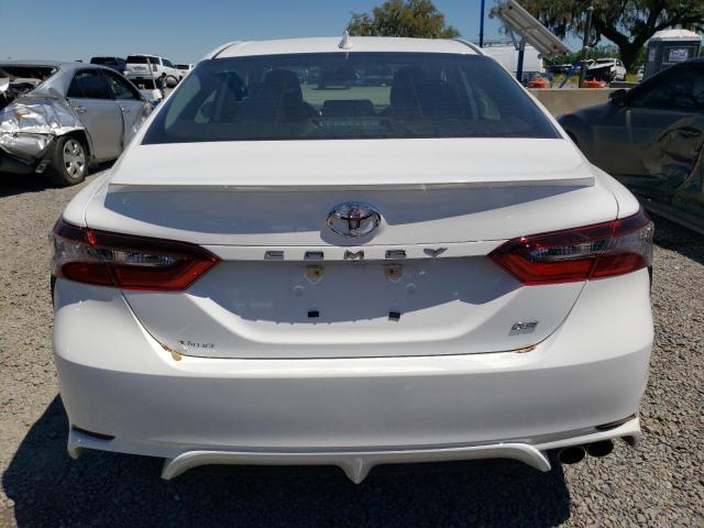 4T1G11AK9PU740114 - 2023 TOYOTA CAMRY SE NIGHT SHADE WHITE photo 6