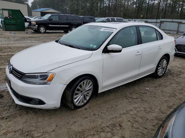 2011 VOLKSWAGEN JETTA SEL, 