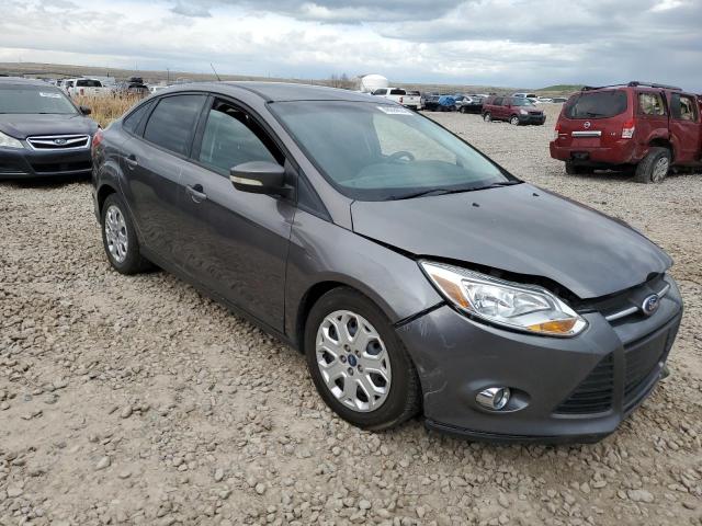 1FAHP3F21CL290279 - 2012 FORD FOCUS SE GRAY photo 4