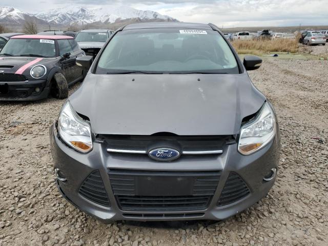 1FAHP3F21CL290279 - 2012 FORD FOCUS SE GRAY photo 5