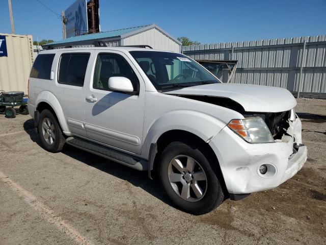5N1AR1NB0BC628096 - 2011 NISSAN PATHFINDER S 白色 照片 4