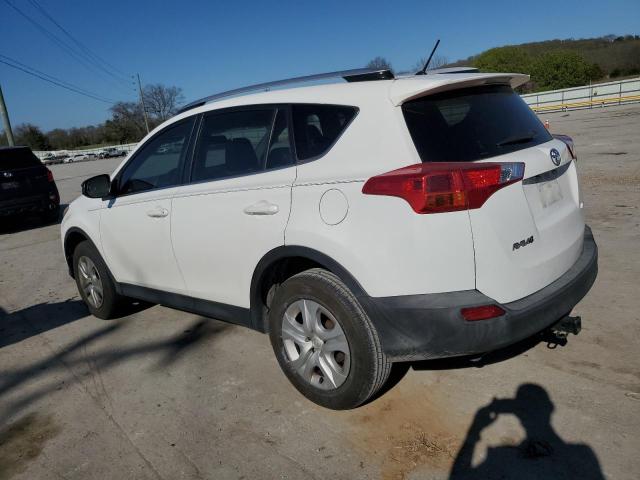 JTMZFREV6FJ052217 - 2015 TOYOTA RAV4 LE WHITE photo 2