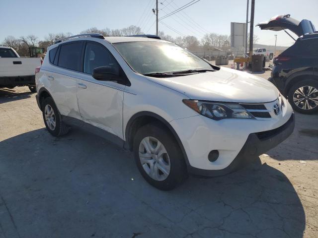 JTMZFREV6FJ052217 - 2015 TOYOTA RAV4 LE WHITE photo 4