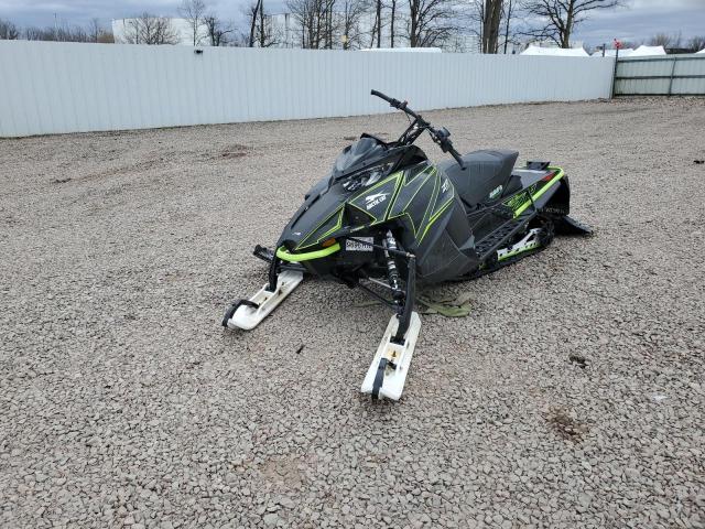 4UF20SNW0LT100967 - 2020 ARCTIC CAT SNOWMOBILE 黑色 照片 2
