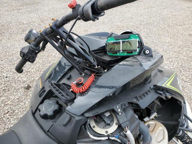 4UF20SNW0LT100967 - 2020 ARCTIC CAT SNOWMOBILE 黑色 照片 9