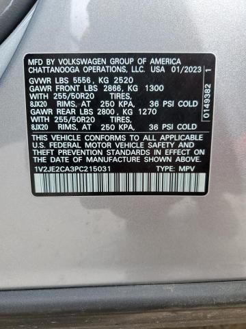 1V2JE2CA3PC215031 - 2023 VOLKSWAGEN ATLAS CROS SE Srebrny zdjęcie 13