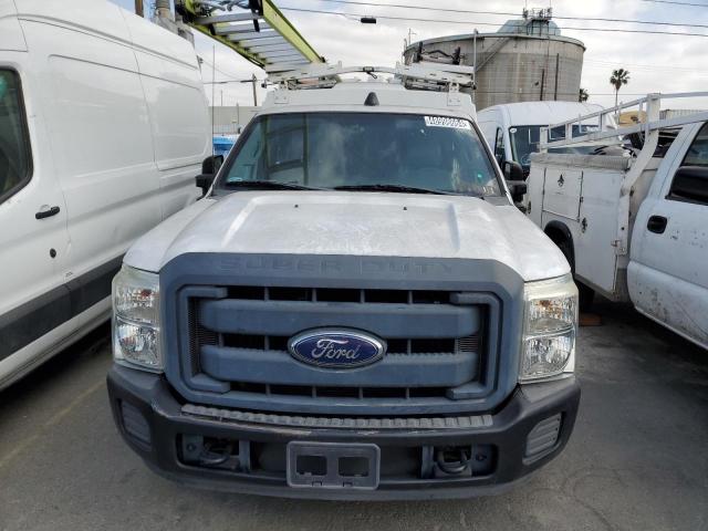 1FDRF3A60DEB92244 - 2013 FORD F350 SUPER DUTY WHITE photo 5