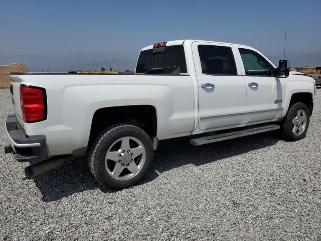 1GC1KWE80FF657483 - 2015 CHEVROLET SILVERADO K2500 HEAVY DUTY LTZ WHITE photo 3