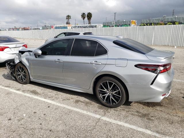 4T1T11AK3RU869306 - 2024 TOYOTA CAMRY SE NIGHT SHADE SILVER photo 2